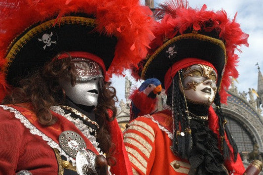 L'Arrivo Imminente del Carnevale: Preparati a Salpare con i Costumi da Pirata!