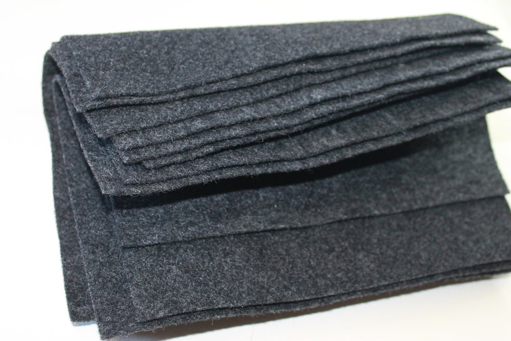 Feltro Grigio 40×40 cm – Spessore 2 mm – Alta Qualità per Progetti Creativi