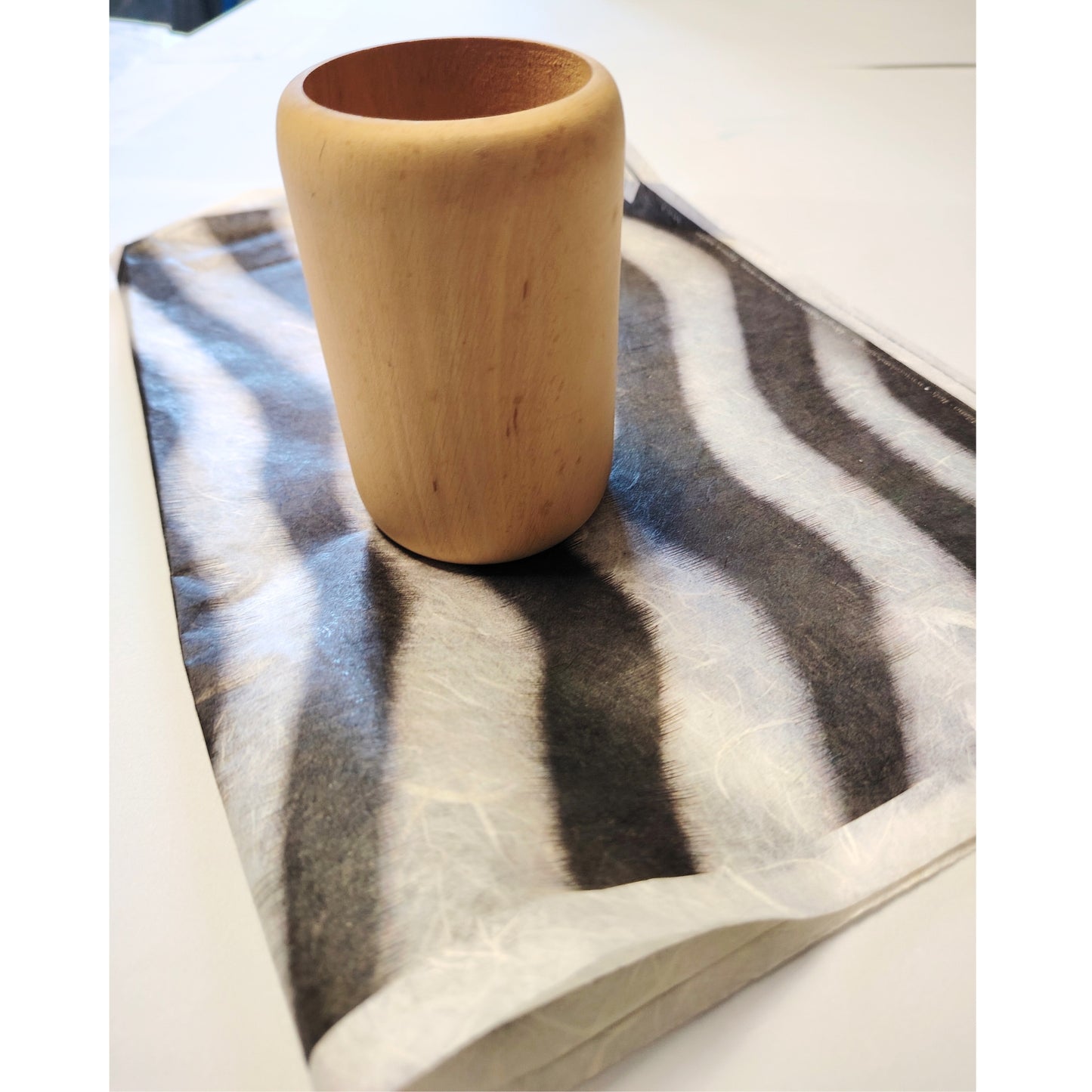 Carta da Decoupage Fantasia Zebrata – Effetto Animalier Bianco e Nero  ideale per  Decorazioni